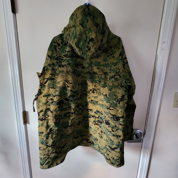 U.S.M.C. Marpat ~ APECS ~ Parka - Picture 2 of 8